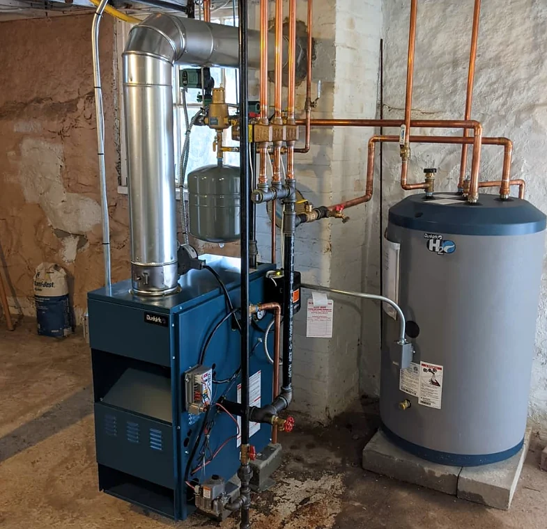 Detailed hydronic heating installation by Icee Hott
